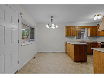 32878 HARWOOD Place | Abbotsford British Columbia | Slide Image Twenty