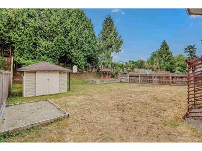 32878 HARWOOD Place | Abbotsford British Columbia | Slide Image Three