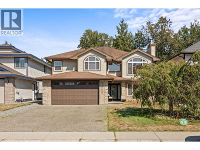 11870 236B Street | Maple Ridge British Columbia | Slide Image One