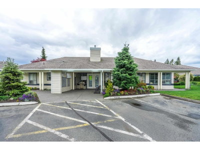 5550 LANGLEY Bypass | Langley British Columbia | Slide Image Thirty-two