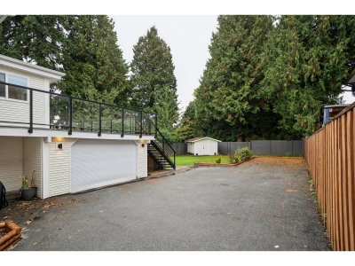 15962 NORTH BLUFF Road | White Rock British Columbia | Slide Image Twenty-eight