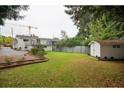 15962 NORTH BLUFF Road | White Rock British Columbia | Slide Image Twenty-nine