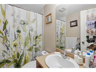 45535 SHAWNIGAN Crescent | Chilliwack British Columbia | Slide Image Sixteen