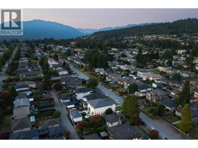 1735 BLAINE Avenue | Burnaby British Columbia | Slide Image Thirty-three