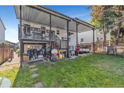 2521 WILDING Crescent | Langley British Columbia | Slide Image Thirty