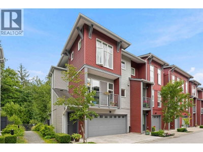 24076 112 Avenue | Maple Ridge British Columbia | Slide Image Two