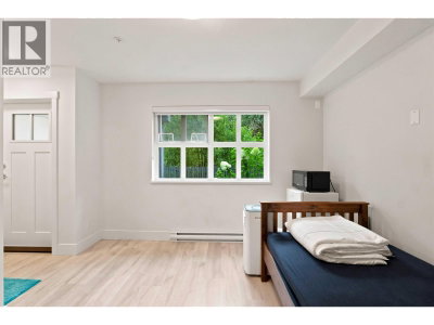 24076 112 Avenue | Maple Ridge British Columbia | Slide Image Thirty-five