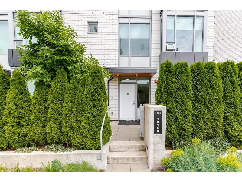 10160 133 Street Surrey British Columbia, V3T 0S4 - 3 Bedrooms Condo For Sale