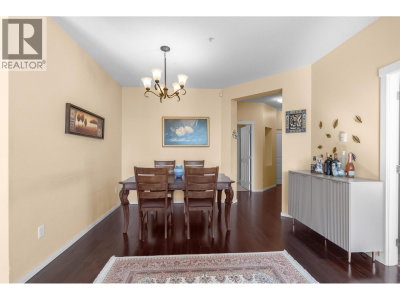 3050 DAYANEE SPRINGS Boulevard | Coquitlam British Columbia | Slide Image Ten