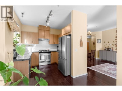 3050 DAYANEE SPRINGS Boulevard | Coquitlam British Columbia | Slide Image Twelve