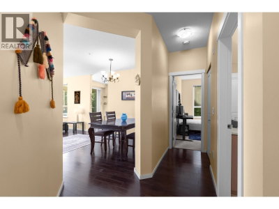 3050 DAYANEE SPRINGS Boulevard | Coquitlam British Columbia | Slide Image Fifteen