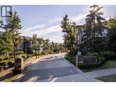 3050 DAYANEE SPRINGS Boulevard | Coquitlam British Columbia | Slide Image Two