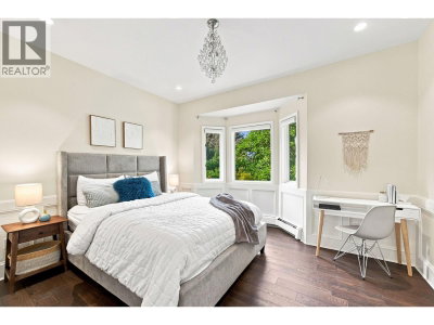4245 NAUTILUS Close | Vancouver British Columbia | Slide Image Twenty-two