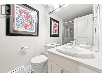 4245 NAUTILUS Close | Vancouver British Columbia | Slide Image Twenty-eight