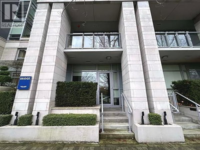 1618 COLUMBIA Street | Vancouver British Columbia | Slide Image Sixteen