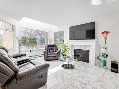 1225 MERKLIN Street | White Rock British Columbia | Slide Image One
