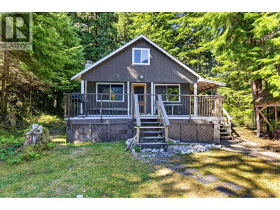 15 DEBECK | Pitt Meadows British Columbia | Slide Image One