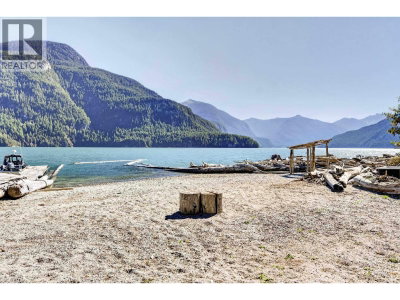 15 DEBECK | Pitt Meadows British Columbia | Slide Image Twelve