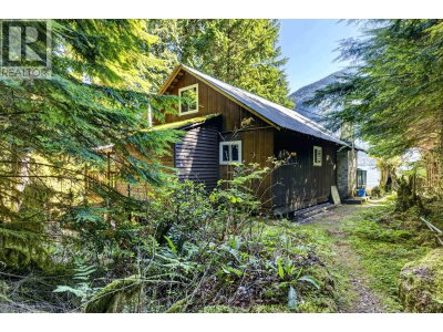 15 DEBECK | Pitt Meadows British Columbia | Slide Image Twenty-nine
