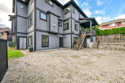 33861 MELBURN Drive | Mission British Columbia | Slide Image Seven