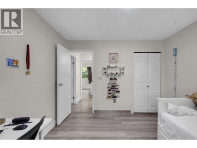 12183 234 Street | Maple Ridge British Columbia | Slide Image Twenty-four