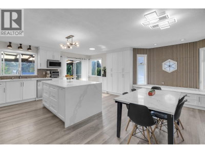 12183 234 Street | Maple Ridge British Columbia | Slide Image Eight