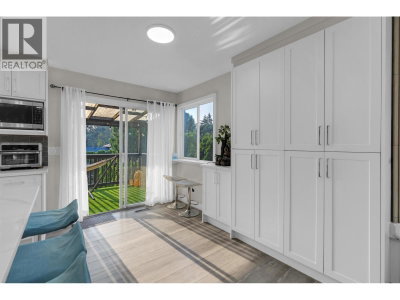 12183 234 Street | Maple Ridge British Columbia | Slide Image Nine