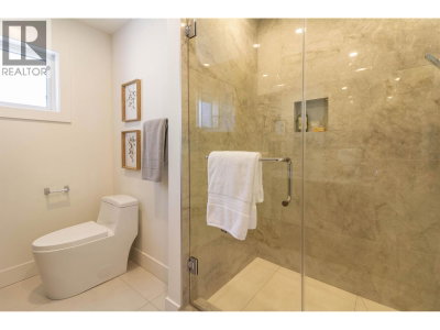 2256 MONASHEE Court | Coquitlam British Columbia | Slide Image Twenty-three