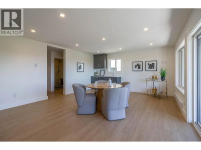 2256 MONASHEE Court | Coquitlam British Columbia | Slide Image Twenty-eight