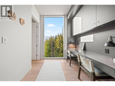 2980 TRAIL'S END Lane | Whistler British Columbia | Slide Image Thirty-one