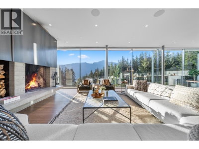 2980 TRAIL'S END Lane | Whistler British Columbia | Slide Image Seven