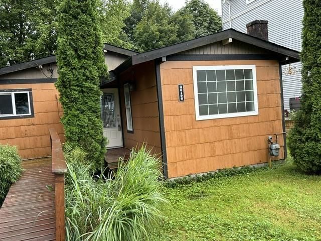 35196 SWARD Road Mission British Columbia, V2V 7H2 - 3 Bedrooms Waterfront Home For sale