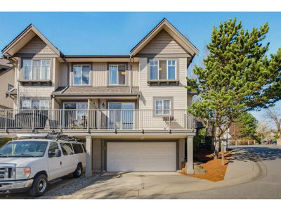 20038 70 Avenue | Langley British Columbia | Slide Image Four