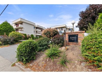 32885 GEORGE FERGUSON Way | Abbotsford British Columbia | Slide Image Two