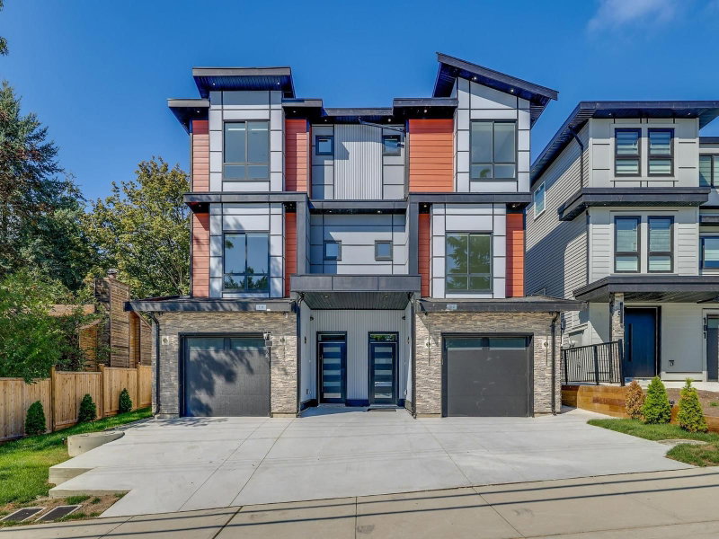 5737 172 Street Surrey British Columbia, V3S 3Z4 - 7 Bedrooms Condo For Sale