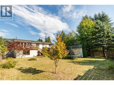41843 FAITH Road | Squamish British Columbia | Slide Image Four