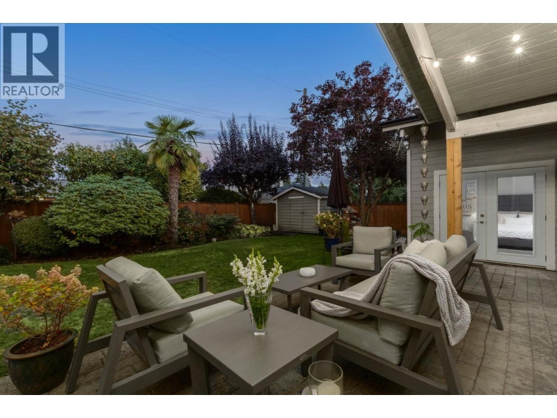 1208 ROSEWOOD Crescent North Vancouver British Columbia, V7P 1H4 - 3 Bedrooms Home For Sale