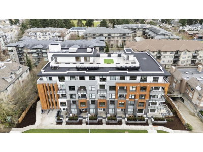 15353 17 Avenue | Surrey British Columbia | Slide Image Two