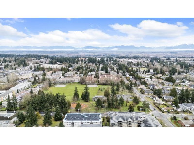 15353 17 Avenue | Surrey British Columbia | Slide Image Twenty-eight