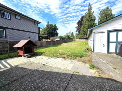 33817 MAYFAIR Avenue | Abbotsford British Columbia | Slide Image Thirty-two