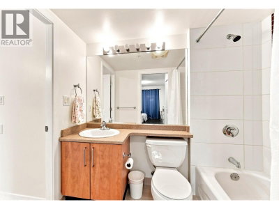 5380 OBEN Street | Vancouver British Columbia | Slide Image Seventeen