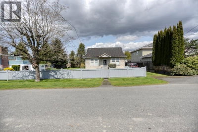 5211 MAPLE Road | Richmond British Columbia | Slide Image Eleven