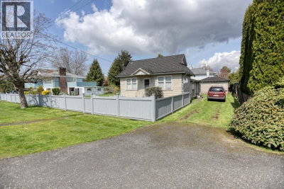 5211 MAPLE Road | Richmond British Columbia | Slide Image Twelve