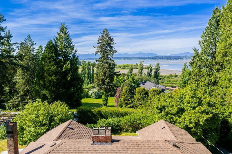 12520 CRESCENT Road Surrey British Columbia, V4A 2V3 - 2 Bedrooms Home For Sale