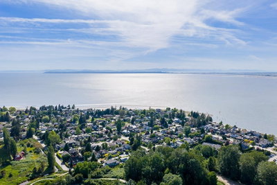 12520 CRESCENT Road | Surrey British Columbia | Slide Image Two