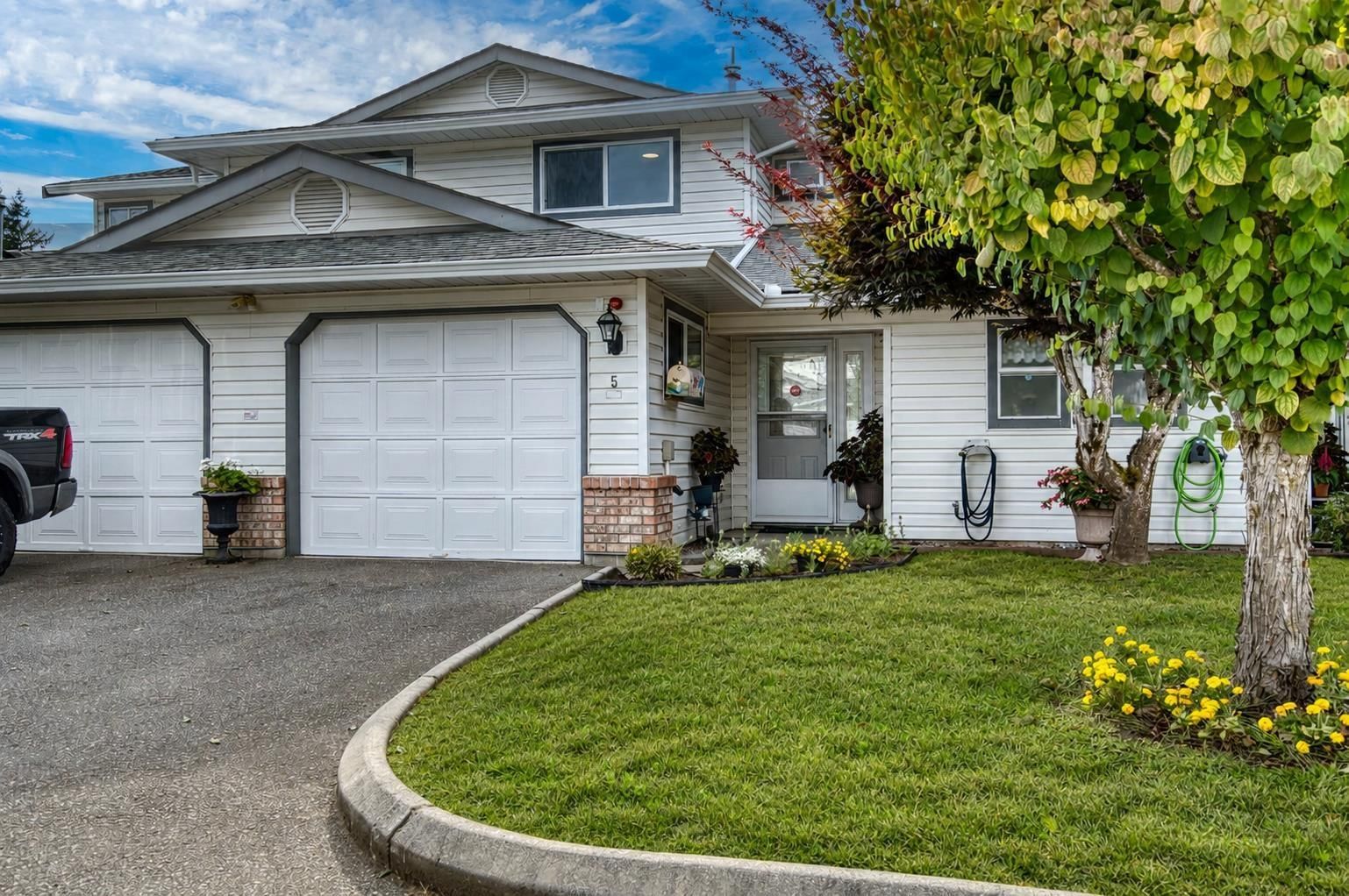 32165 7 Avenue, Mission, British Columbia V2V 2A9