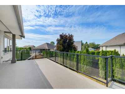35411 NAKISKA Court | Abbotsford British Columbia | Slide Image Seventeen