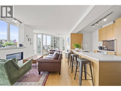 565 SMITHE Street | Vancouver British Columbia | Slide Image One