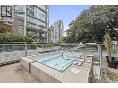 565 SMITHE Street | Vancouver British Columbia | Slide Image Twenty-nine