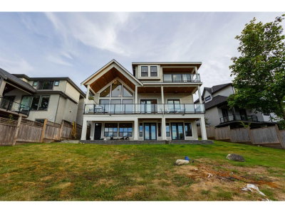 16671 30A Avenue | Surrey British Columbia | Slide Image Thirty-eight
